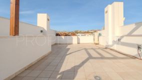 For sale town house with 4 bedrooms in Calahonda