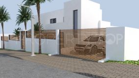 Villa for sale in Marbella - Puerto Banus, 2,000,000 €