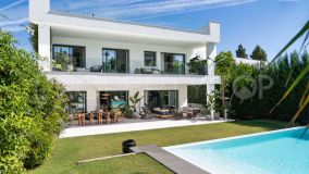 Villa for sale in Marbella - Puerto Banus, 4,500,000 €