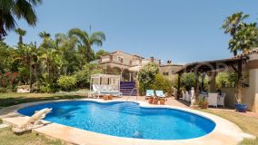 Villa for sale in Alhaurin el Grande with 5 bedrooms