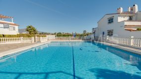 Reihenhaus zu verkaufen in New Golden Mile, Estepona
