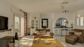 6 bedrooms villa for sale in El Rosario