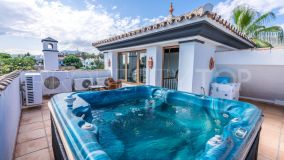 Buy villa with 5 bedrooms in Marbella City