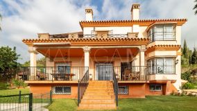 Villa for sale in Marbella City