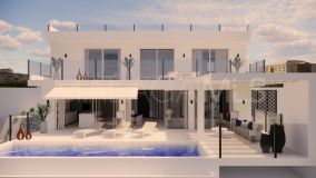 Villa for sale in Casares