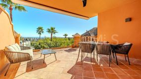 Apartment for sale in Monte Halcones, Benahavis