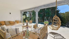 Villa for sale in Hacienda las Chapas, Marbella Öst