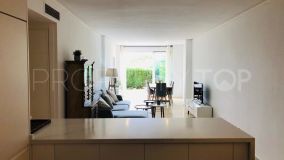 Ground Floor Apartment for sale in La Quinta, 395,000 €