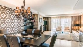 2 bedrooms ground floor apartment in Marbella - Puerto Banus for sale