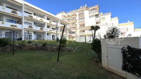 For sale apartment with 2 bedrooms in Calahonda