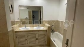 Buy apartment with 3 bedrooms in La Mairena