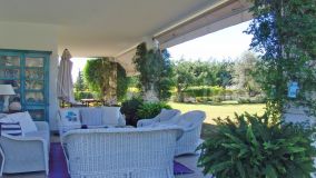 Villa for sale in Altos de Puente Romano, Marbella Golden Mile