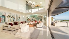 Villa for sale in La Quinta, Benahavis