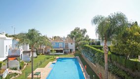 Maison de Ville for sale in Nueva Andalucia, Marbella