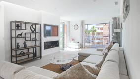 Wohnung zu verkaufen in River Garden, Nueva Andalucia