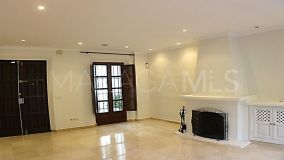 Radhus for sale in Marbella Golden Mile