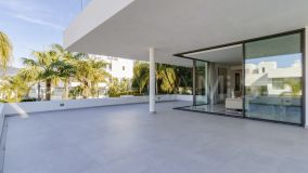 Apartamento en venta en New Golden Mile, Estepona Este