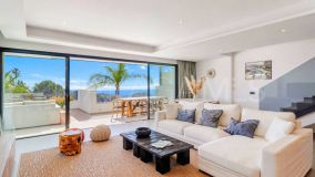 Duplex Penthouse for sale in Altos de Estepona