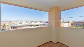 Apartment for sale in Mairena del Aljarafe with 3 bedrooms