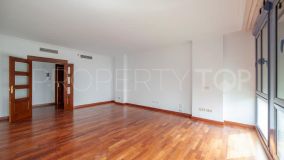 For sale apartment with 4 bedrooms in Prado de San Sebastian