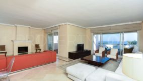 Duplex penthouse for sale in La Reserva de los Monteros with 4 bedrooms