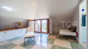 Villa pareada en venta en Las Rozas con 6 dormitorios