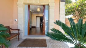 Villa en venta de 5 dormitorios en San Fernando