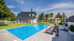 Villa for sale in Ciudalcampo with 7 bedrooms