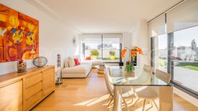 For sale apartment in Madrid - Hortaleza with 4 bedrooms