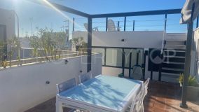 Villa de 4 dormitorios en venta en Conil de la Frontera