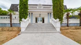 Villa for sale in Fuente del Fresno, San Sebastian de los Reyes