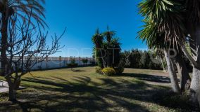 4 bedrooms Elviria Playa villa for sale