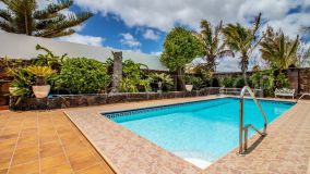 Villa en venta en Tias con 5 dormitorios