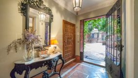 Villa for sale in San Juan de Aznalfarache with 5 bedrooms