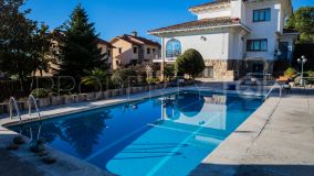 Villa de 4 dormitorios en venta en Manzanares el Real
