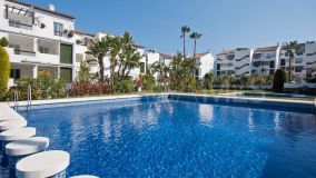 Wohnung zu verkaufen in New Golden Mile, Estepona