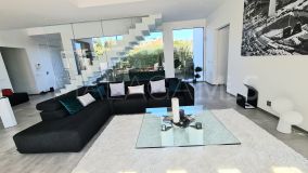 Villa zu verkaufen in New Golden Mile, Estepona