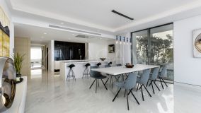 Wohnung zu verkaufen in New Golden Mile, Estepona