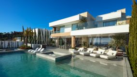 Villa for sale in La Quinta Golf, Benahavis