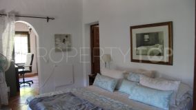 For sale commercial premises with 2 bedrooms in Alhaurin el Grande