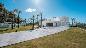 Se vende villa con 5 dormitorios en Marbella Club Golf Resort