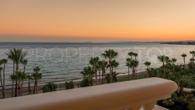 RENOVATED FRONT LINE BEACH APARTMENT IN LAS DUNAS