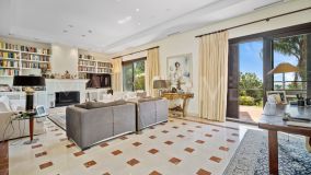 Villa for sale in La Quinta Golf, Benahavis