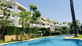 Comprar apartamento en Guadalmina Baja de 4 dormitorios