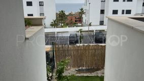 Apartamento planta baja con 2 dormitorios en venta en Casares Playa