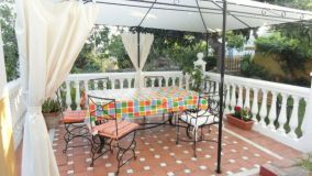 Finca for sale in El Padron, Estepona