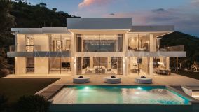 Villa for sale in El Madroñal, Benahavis