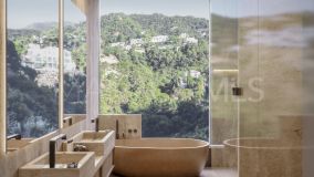 Villa for sale in El Madroñal, Benahavis