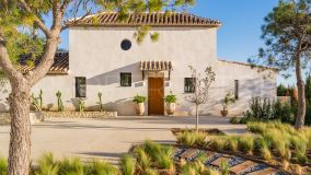 Buy Estepona Hills 6 bedrooms villa