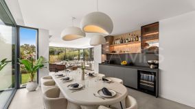 Villa en venta en El Paraiso, Estepona Este